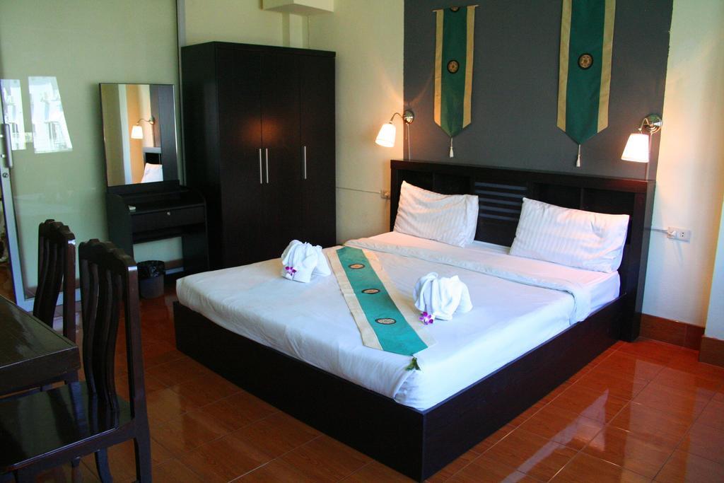 2Gether Guesthouse Karon Quarto foto